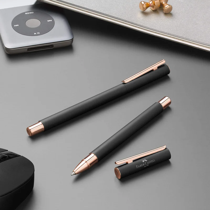 Faber-Castell Писалка Neo, черна и розова