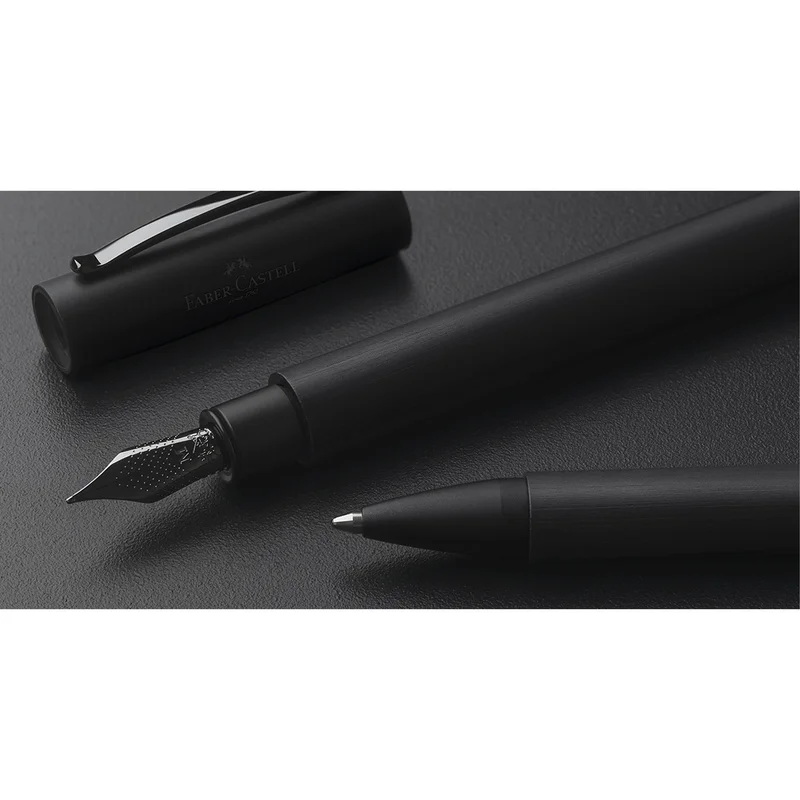Faber-Castell Химикалка Ambition All, M, черна