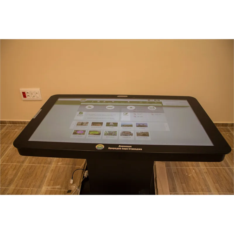 INFODART T435 TABLE INTERACTIVE