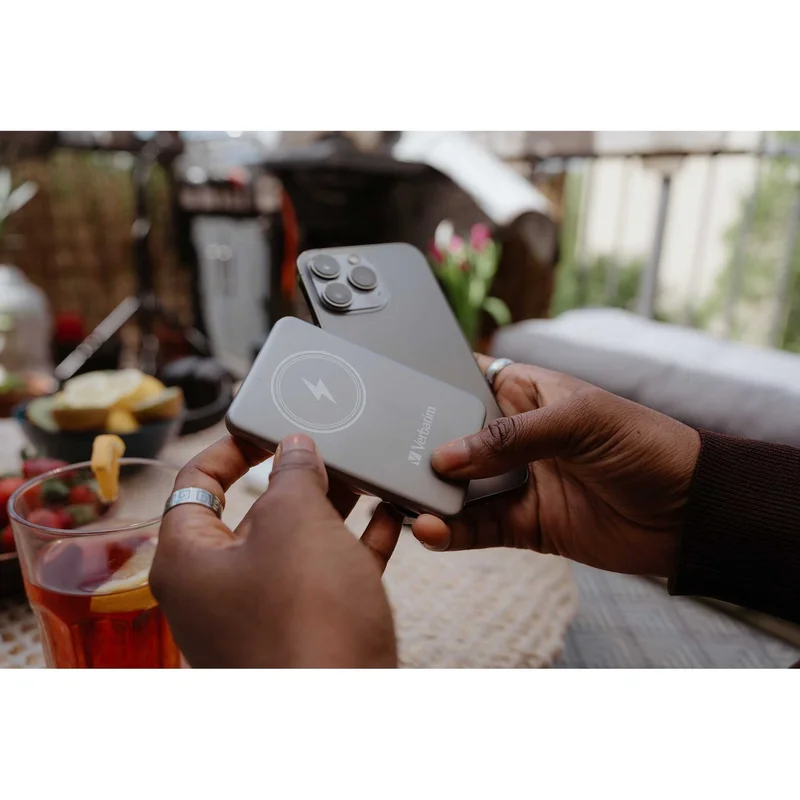 External battery Verbatim Charge 'n' Go, magnetic, 5000 mAh, USB Type-C, gray