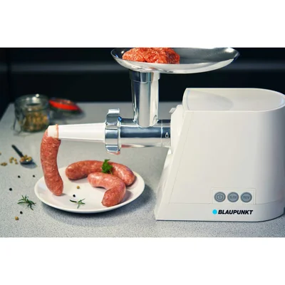 Meat grinder Blaupunkt FMM501, 2000 W, 2.2 kg/min