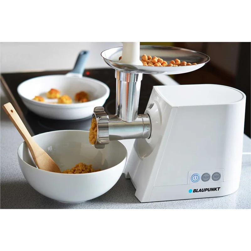 Meat grinder Blaupunkt FMM501, 2000 W, 2.2 kg/min