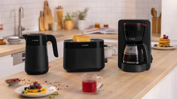 Coffee machine Bosch MyMoment TKA2M113, 1200 W, black