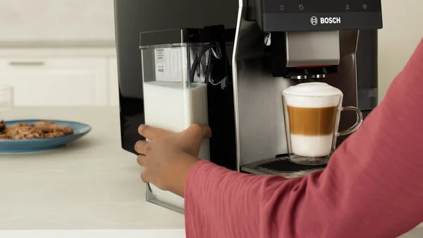 Bosch Fully Automatic Coffee Machine VeroCafe TQE80703, Series 8