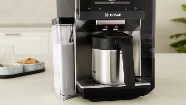 Bosch Fully Automatic Coffee Machine VeroCafe TQE80703, Series 8