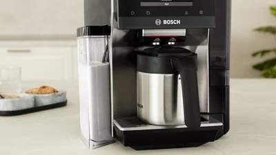 Bosch Fully Automatic Coffee Machine VeroCafe TQE80703, Series 8