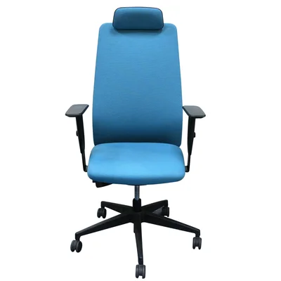 Interstuhl Aim 1S32 ergonomic task chair, pastel blue, assembled sample