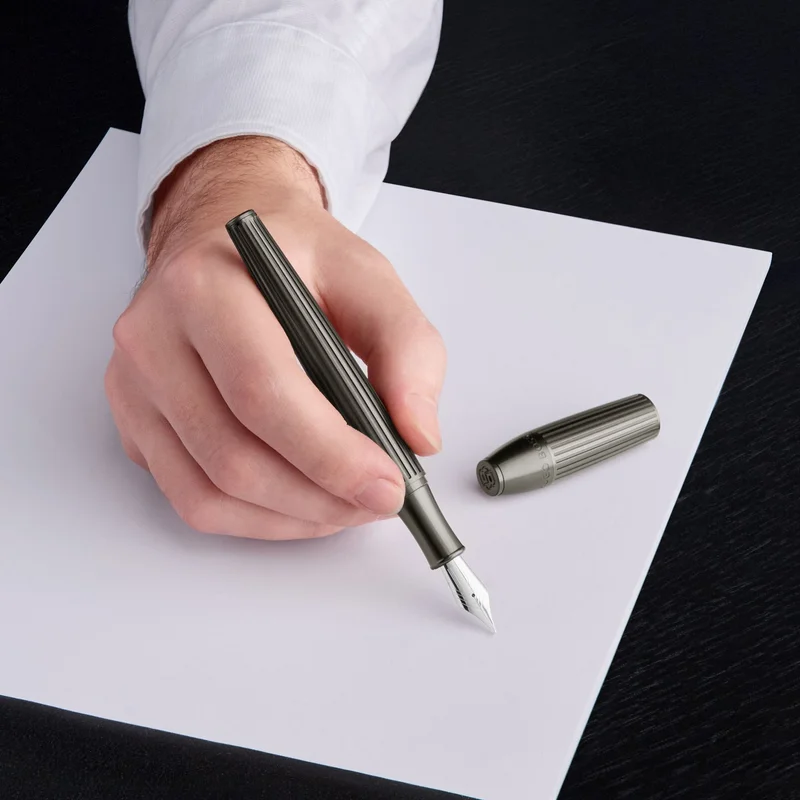 Hugo Boss Fountain pen Arcade, dark grey