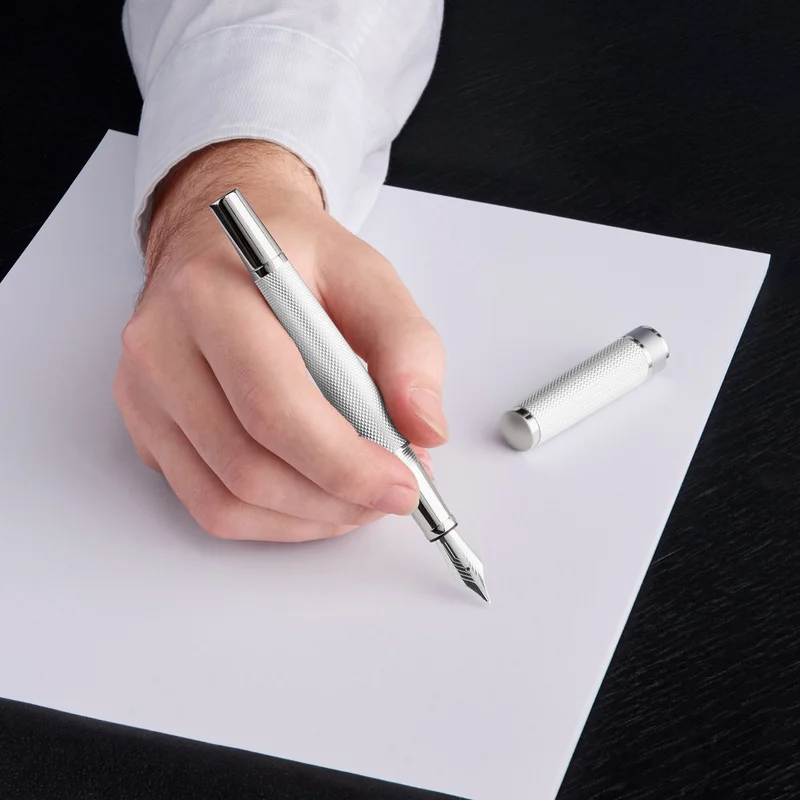Hugo Boss Fountain pen Totem, silver