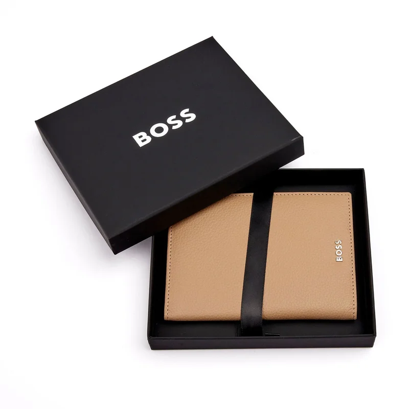 Hugo Boss Passport Holder Classic Grained, caramel