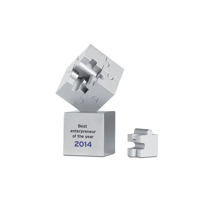 3D Puzzle Kubzle, with magnetic metal parts, 8 x 4 cm