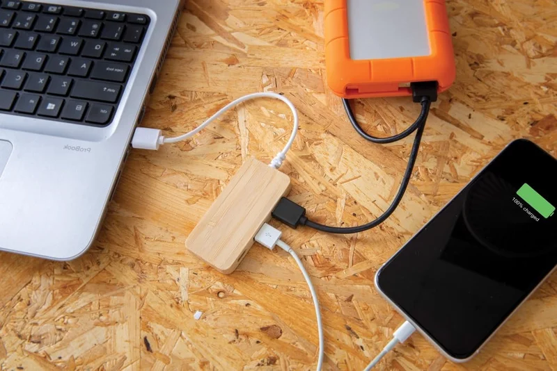 XD USB Hub, with 2 USB 2.0 ports and 1 USB Type-C, bamboo
