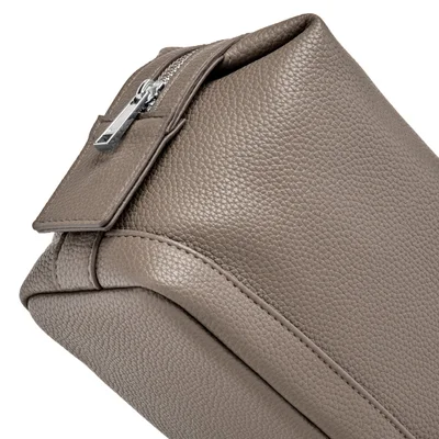 Hugo Boss Wash bag Classic Grained, brown
