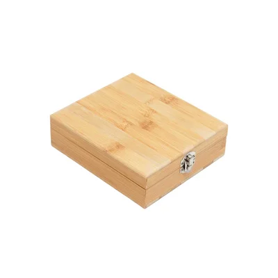 Bella Wine Accessories, in wooden box