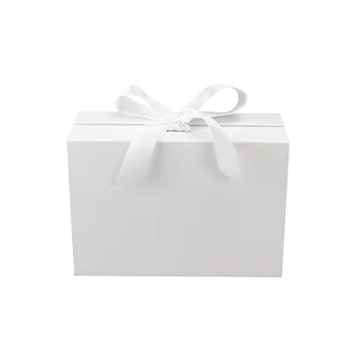 Office 1 Кутия Gift Box, с магнитно затваряне, сгъваема, 24 х 18 х 7.8 cm, бяла