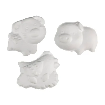 Moxy Make & paint plaster farm animals kit