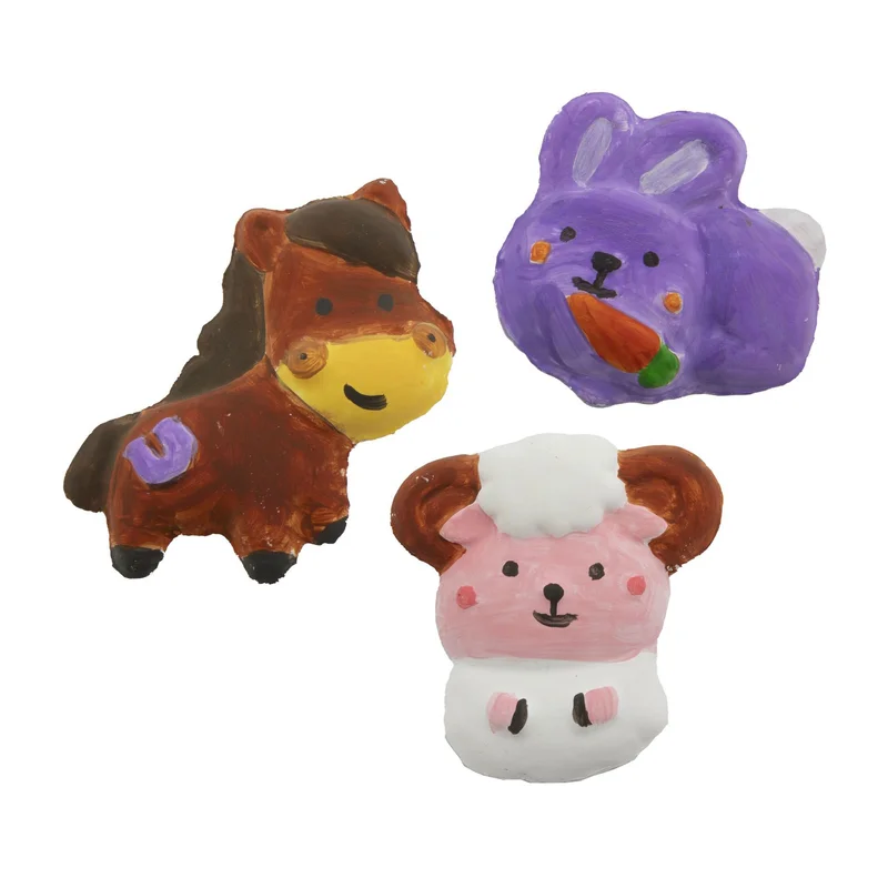 Moxy Make & paint plaster farm animals kit