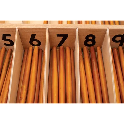 Nowa Szkola Montessori Spindles, in Box