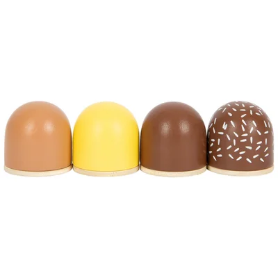 Small Foot Box with chocolate marshmallows, wooden