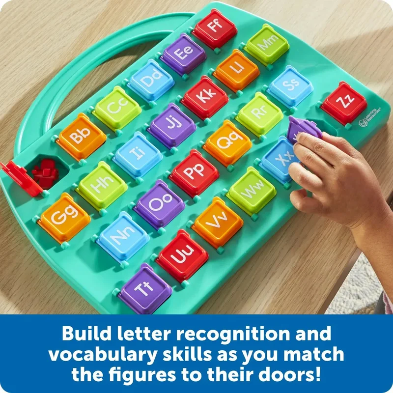 Learning Resources Дъска с английски букви, с отварящи се вратички и скрити фигури