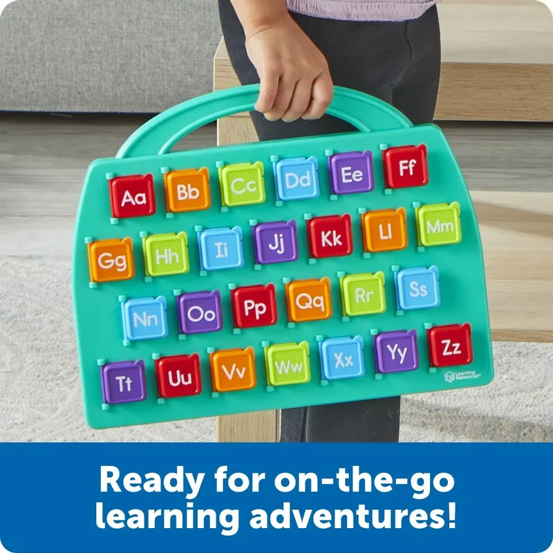 Learning Resources Дъска с английски букви, с отварящи се вратички и скрити фигури