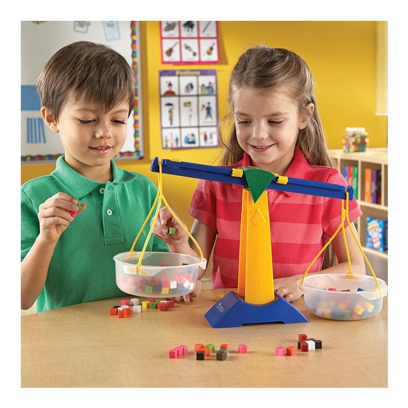 Learning Resources School balance with 500 ml bowls