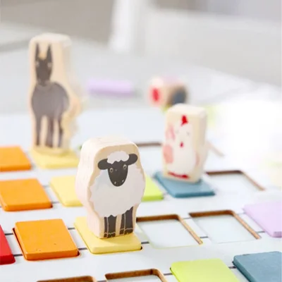 Small Foot Game Bridge – 4 friends