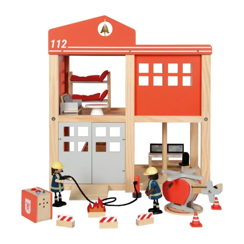 Small Foot Fire Station, with accessories, large, 45 х 25 х 50 cm