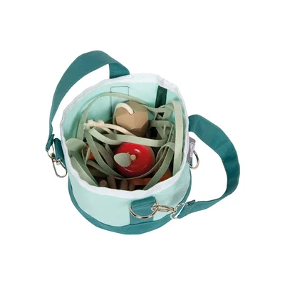 SMALL FOOT HORSE FEED SET WITH BAG