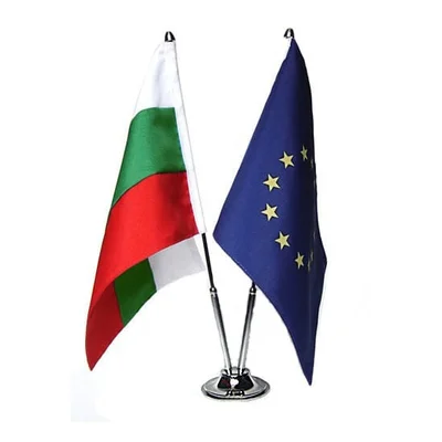 Desktop Chrome Flag Stand, double
