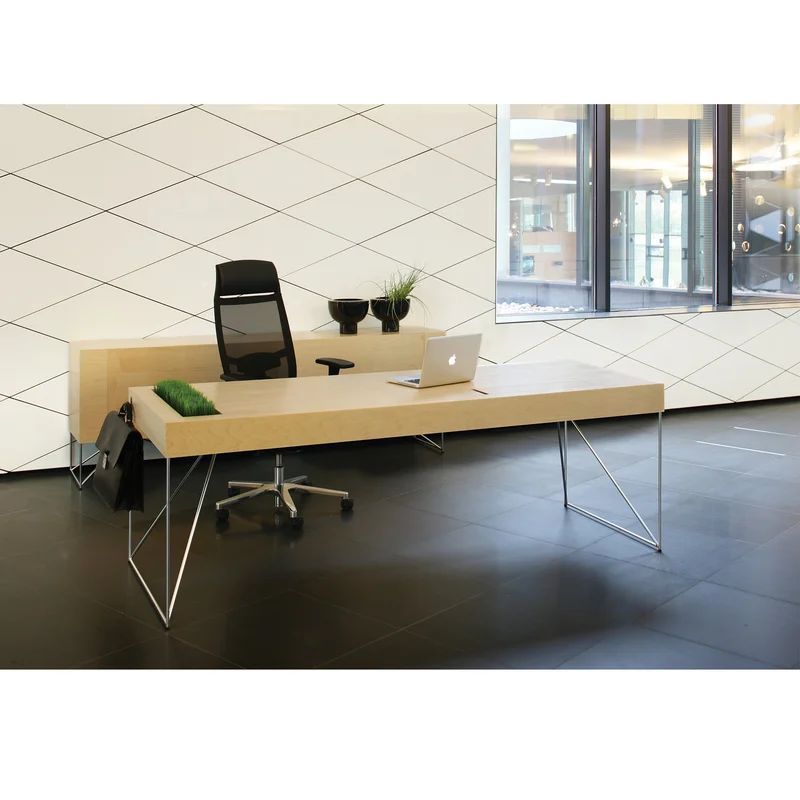 Desk Narbutas Air Executive, 2200 x 800 x 740 mm, maple veneer, black metal