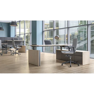 Desk Narbutas Motion Executive, height-adjustable, 2000 x 900 mm, H=700–1200 mm, 25 mm particleboard, dark walnut melamine, black metal