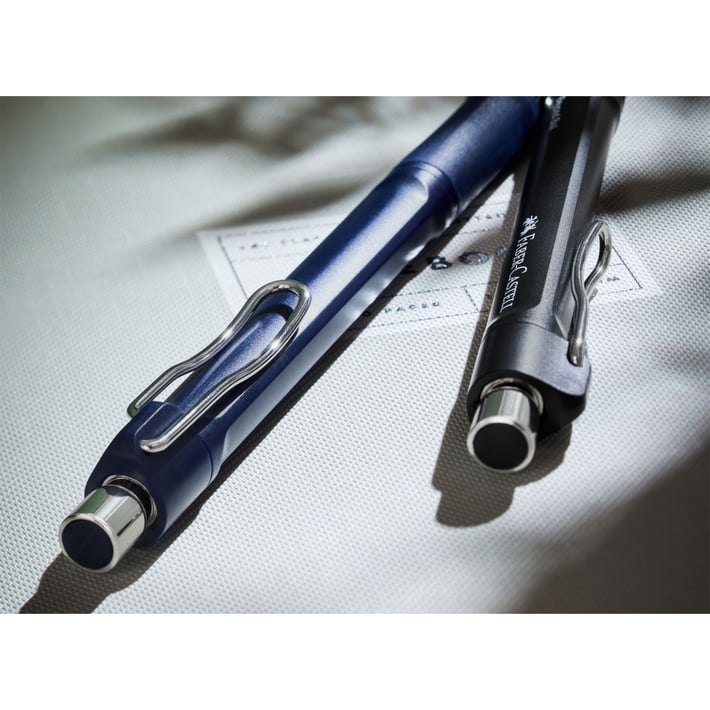 Faber-Castell Beyond pen, blue