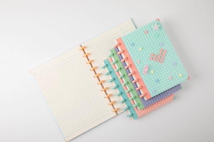 Sworld Тефтер Block, B5, със спирала, широки редове, 80 листа, зелен