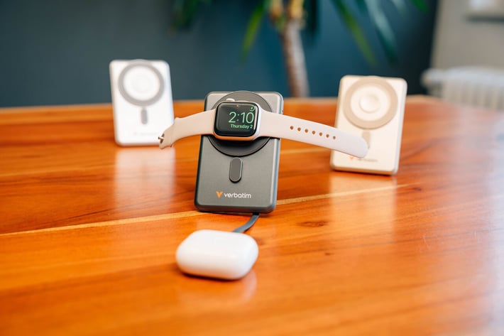 Външна батерия Verbatim Charge n'Go, 5000 mAh, с 2 кабела, USB Type-C, сива