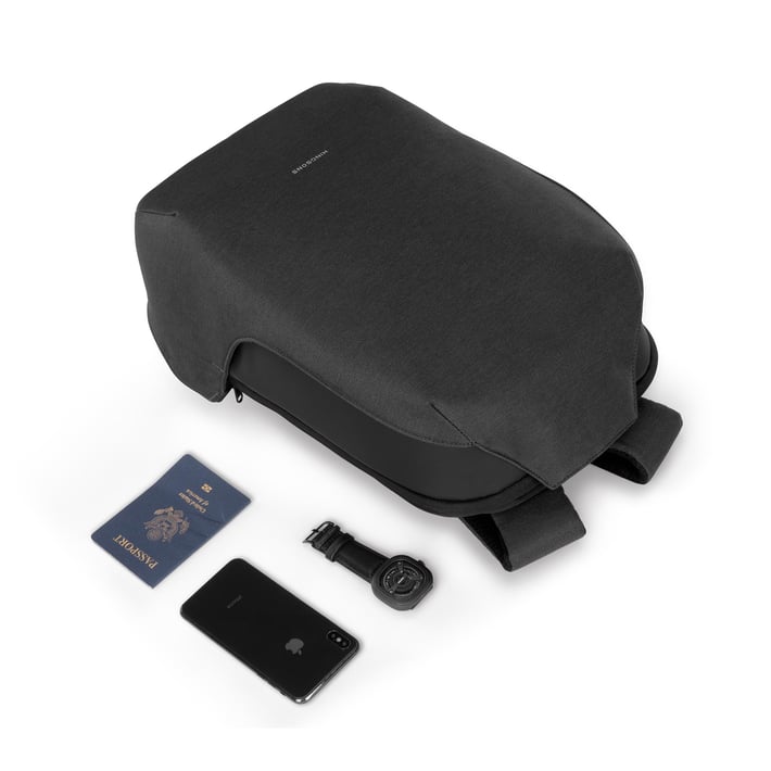 Раница за лаптоп Kingsons Shadow Pro, 15.6'', водоустойчив полиестер/PVC покритие, 20 L, черна