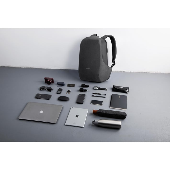 Раница за лаптоп Kingsons Shadow Pro, 15.6'', водоустойчив полиестер/PVC покритие, 20 L, черна