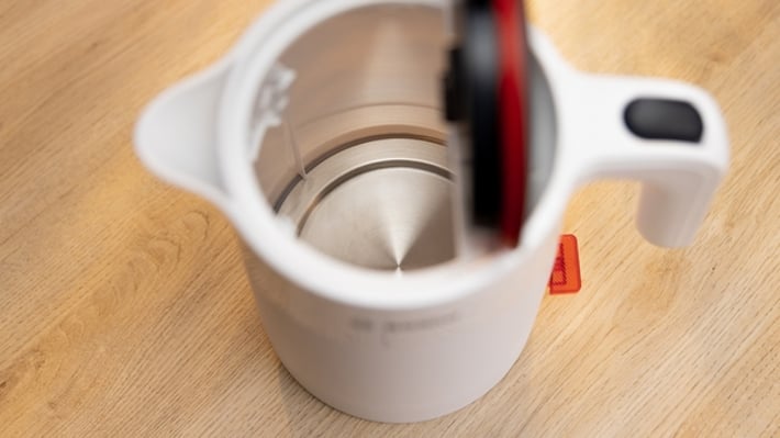 Електрическа кана за вода Bosch MyMoment TWK2M161,1.7 L, бяла