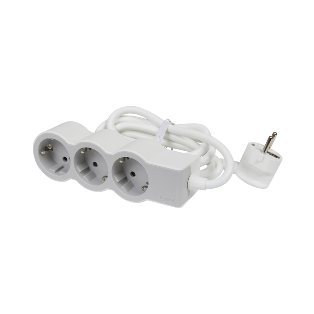 Power strip Legrand Standard, 3 sockets, 1.5 m cable, white