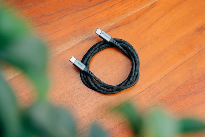 Кабел Verbatim Sync & Charge, USB Type-C към USB Type-C, 60 W, 120 cm, USB Type-A