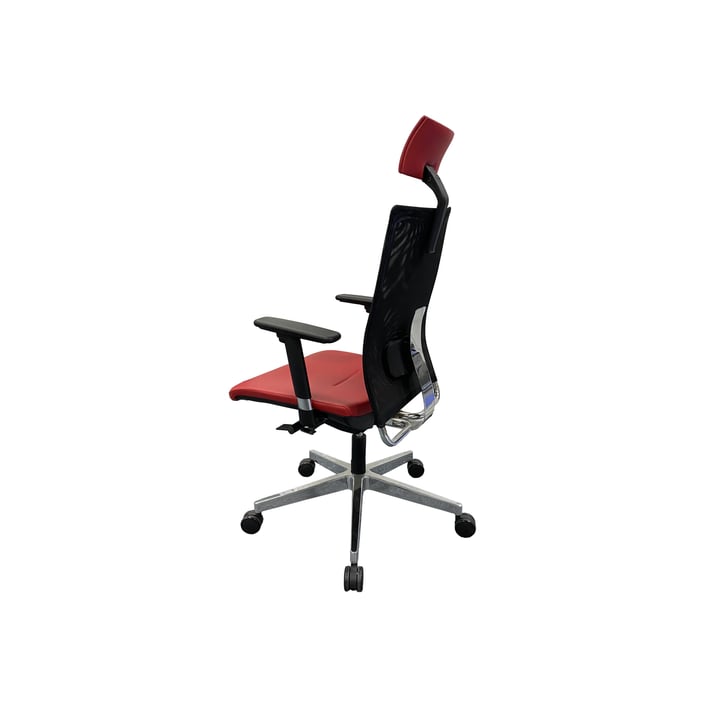 Nowy Styl Work chair Intrata Pro O-12 R32R, black seat, orange backrest, assembled sample