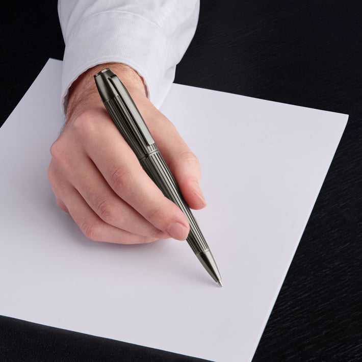 Hugo Boss Химикалка Arcade, тъмносива