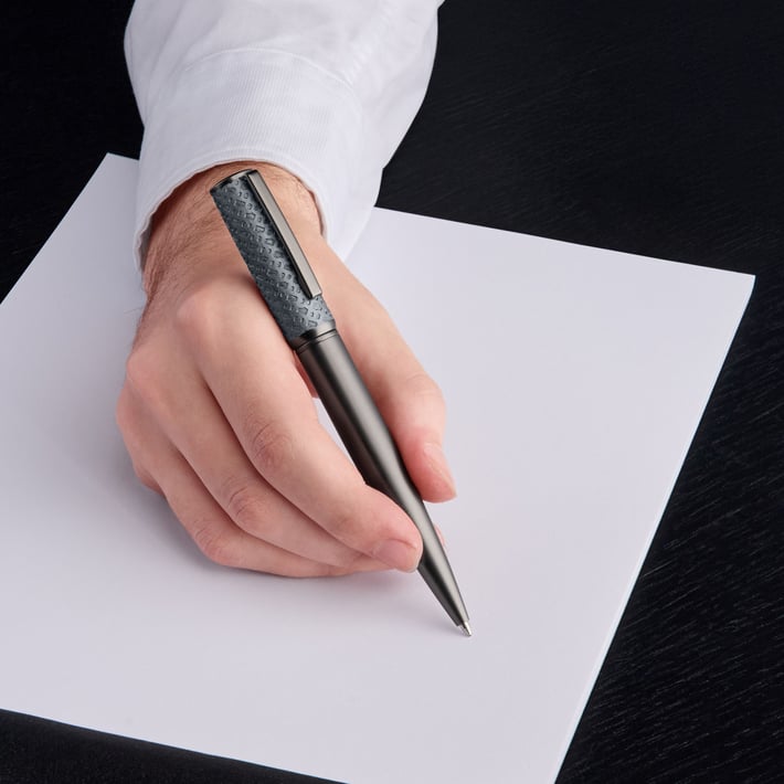 Hugo Boss Химикалка Arche Monogram, тъмносива