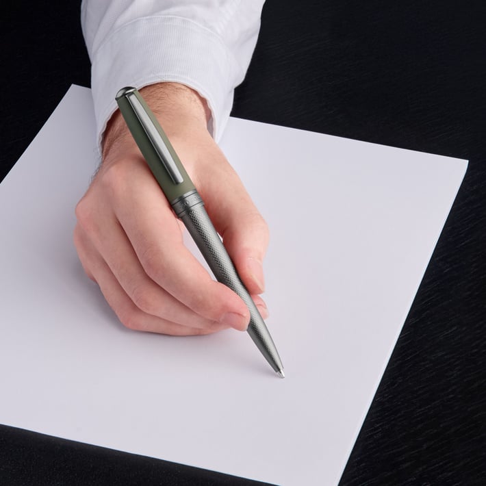 Hugo Boss Химикалка Essential Active, зелена