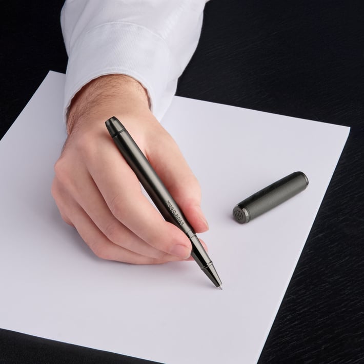 Hugo Boss Ролер Pace, черно-сив