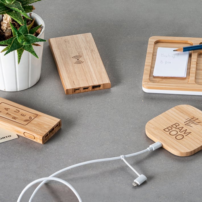 Wireless charger Power, bamboo, 9.2 ? 9.2 ? 0.9 cm