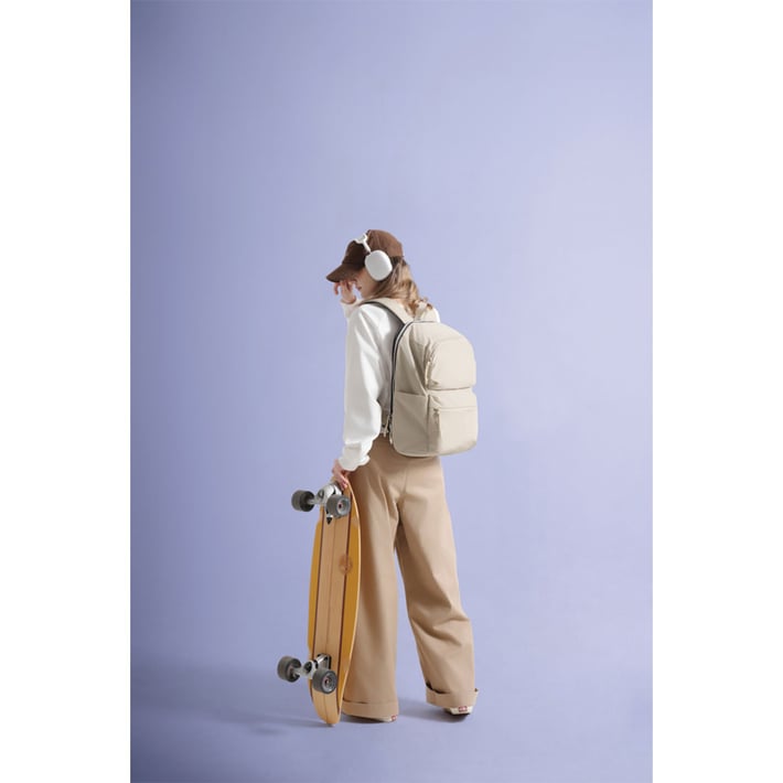 XD Backpack Design Switch, reversible, 16'', 22 L, beige and black