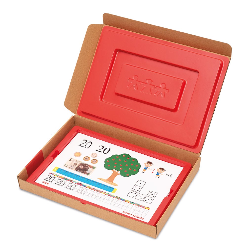 Nowa Szkola Montessori Boards, with numbers 0 to 20