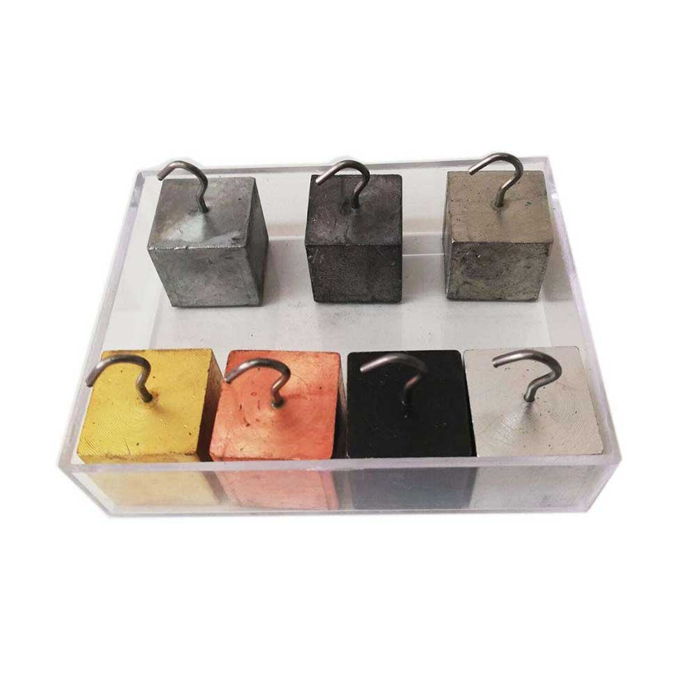 Gelsonlab Cubes with hook, different mass, equal volume