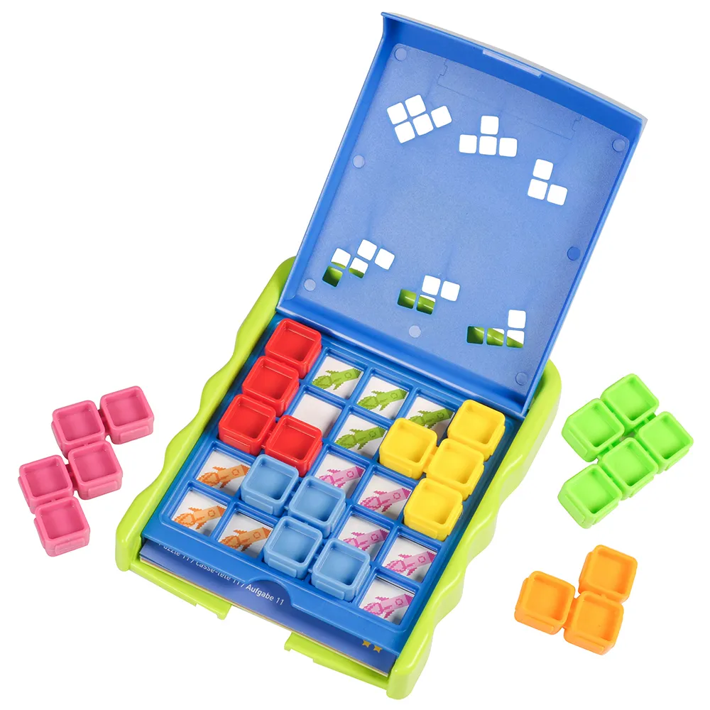 Learning Resources Board game Kanoodle, logic puzzles